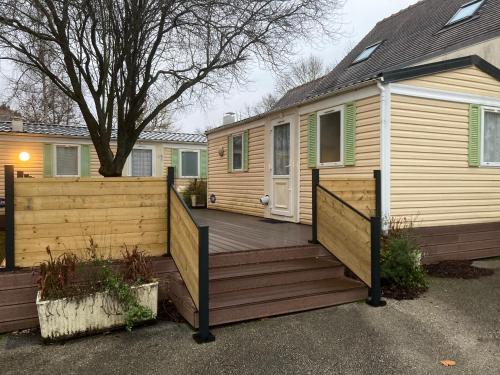 Mobil-Home 2 "Camping" in Pesmes