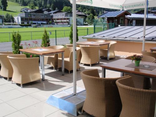 JUFA Hotel Kaprun - image 11