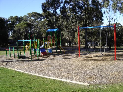 Lakes Bushland Caravan & Lifestyle Park