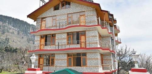 Hotel Shubhdev Manali