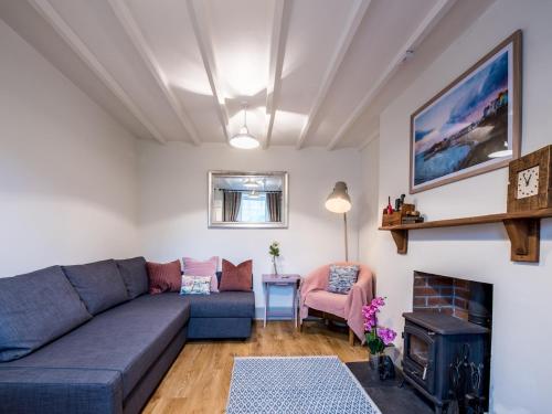 Pass The Keys NEW Bryn Cuddfan Rural Cottage sleeps 4 gîte à louer Lampeter Velfrey