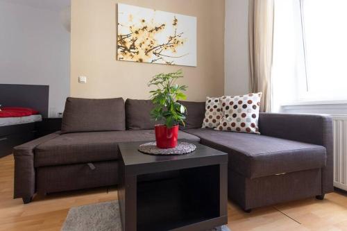  NEW ShalalaLiving Vienna - Cosy Home Meidlinger Markt KG12, Ferienwohnung in Wien