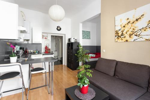 NEW ShalalaLiving Vienna - Cosy Home Meidlinger Markt KG12, Vídeň