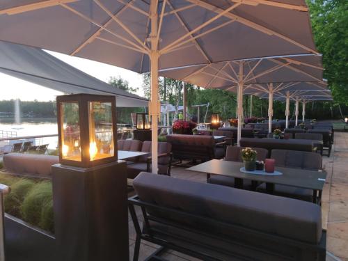 Hotel am Springhorstsee 3