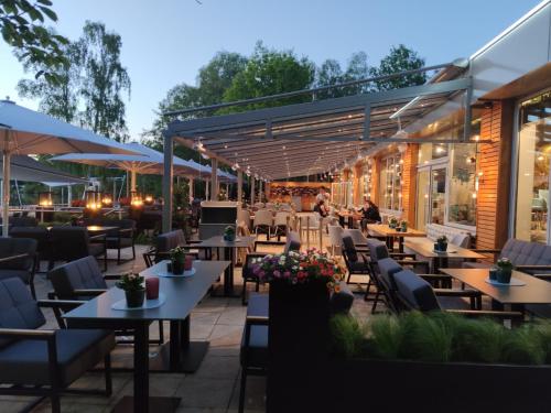Hotel am Springhorstsee 2