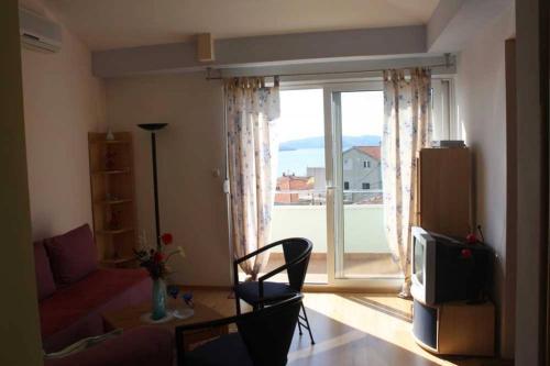 Apartment in Trogir with sea view, terrace, air conditioning, WiFi 4328-5, Trogir (photo 3)
