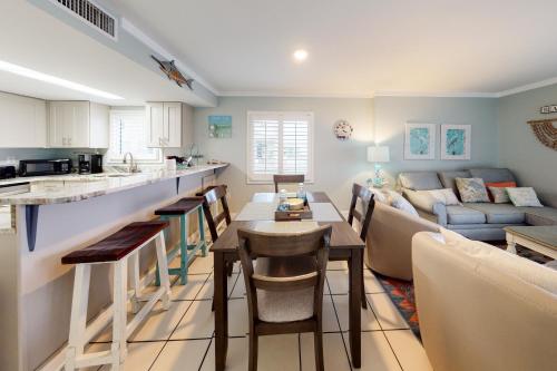 Facilities, Clearwater II in Gulf Shores (AL)