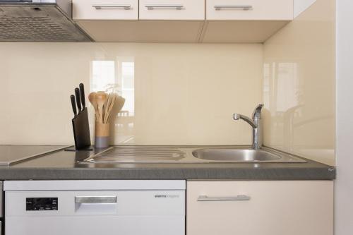 NEW ShalalaLiving Vienna - Lovenest or Workspace near Schönbrunn BG, Vídeň (fotografie 8)