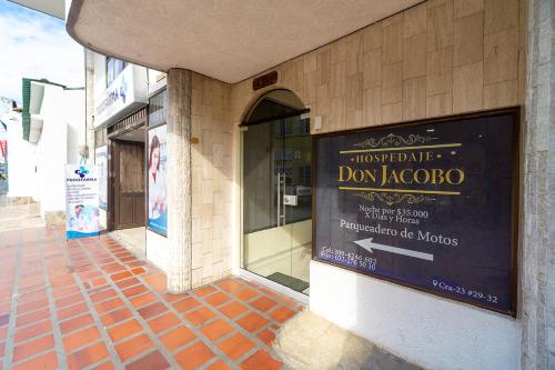 Ieeja, Hotel Don Jacobo in Palmira