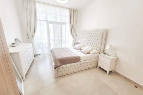 Modern 1BR in Jumeirah Village Circle (Pool View), Dubai (photo 4)