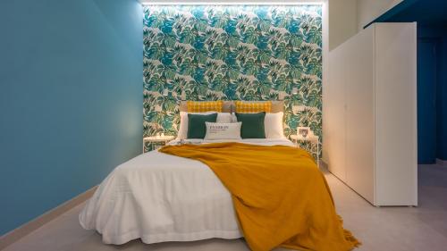 Iris - Close to Vatican Museums, Рим