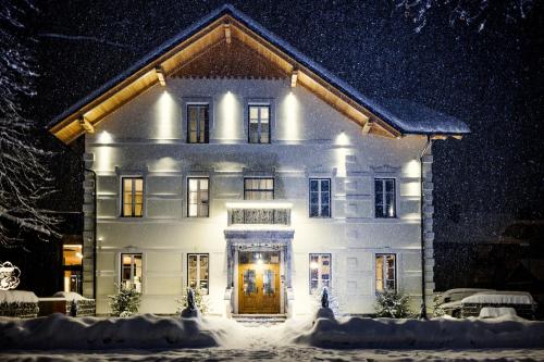 333900577 Boutique Hotel Sunrose 7 - Gourmet & SPA