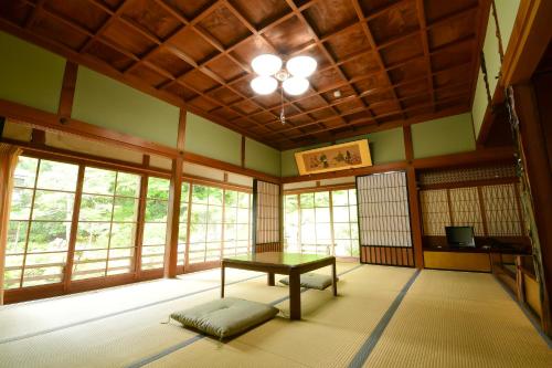 高野山 宿坊 普門院 -Koyasan Shukubo Fumonin-