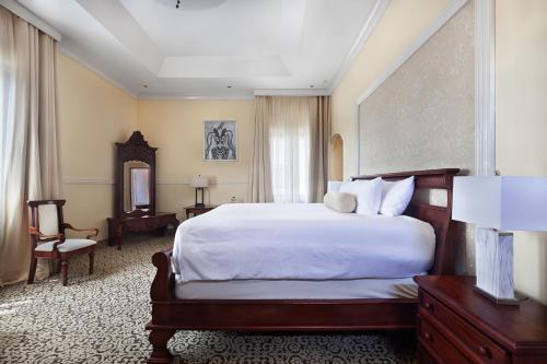 333912227 Hotel la Perla Leon