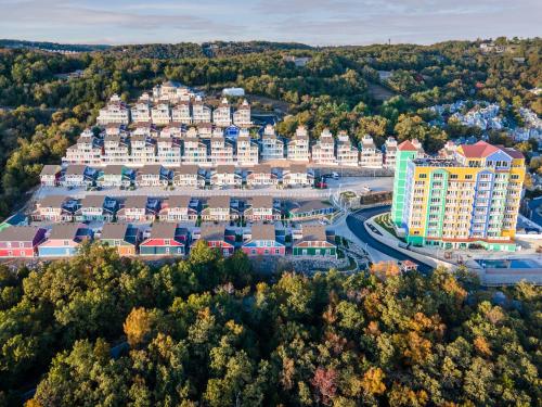 Bransons Nantucket - image 2