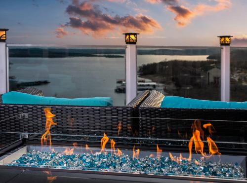 Bransons Nantucket - image 12