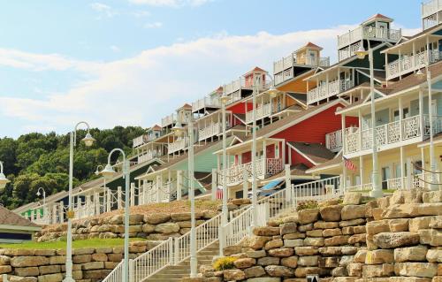 Bransons Nantucket - image 6