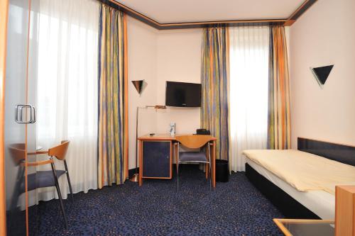 Insel Hotel - image 2