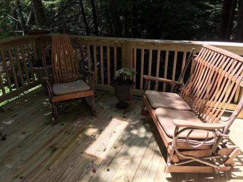 Private King Suite at Hound Ears Club near Boone, Blowing Rock & Banner Elk, NC