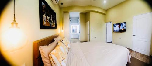 La Casa Torres Suites B & B