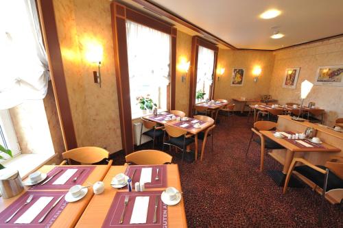 Insel Hotel - image 12