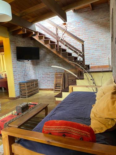 2 bedrooms, 5 beds