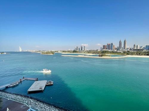 Luxury Apartmens PALM JUMEIRAH , Sew view ,free pool,parkimg