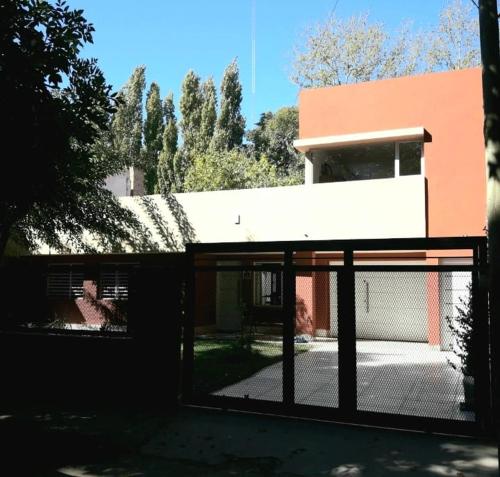 Linda Casa con pileta