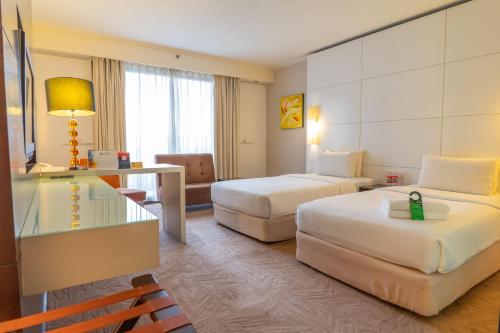 room detail thumbnail 1