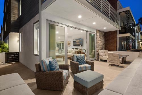 Luxury Balboa Home in Newport Beach, USA