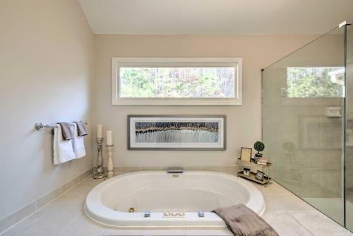 Updated Mableton Home about 14 Miles to Downtown ATL! in Smyrna (GA)