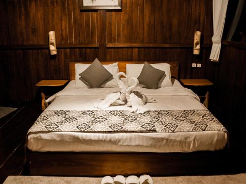 Da'Kayu Bali Homestay - Tap to explore photos