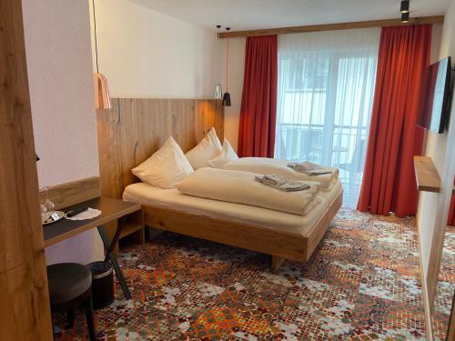 2 twin beds