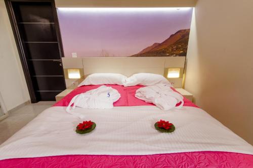 All Saints Villas - image 4