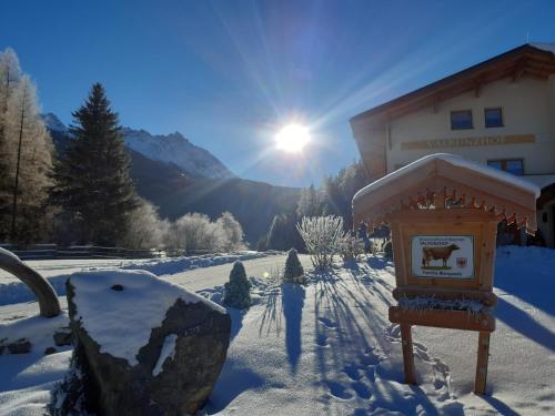 VALRUNZHOF direkt am SEILBAHNCENTER - Hotel - Nauders