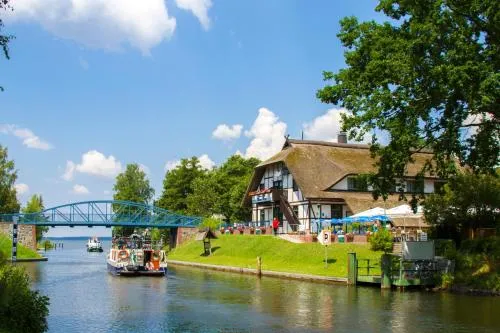 Hotel & Restaurant Lenzer Krug in Malchow, Deutschland