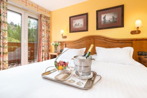 333985506 Ski Plaza Hotel & Wellness