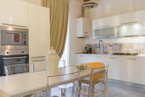 Two-Bedroom Apartment image 9