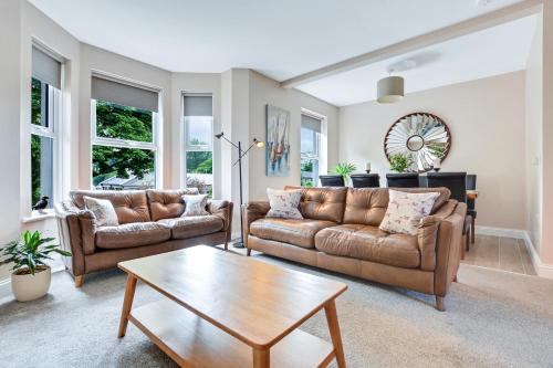 Quay House, North Coast 6 bedroom holiday home