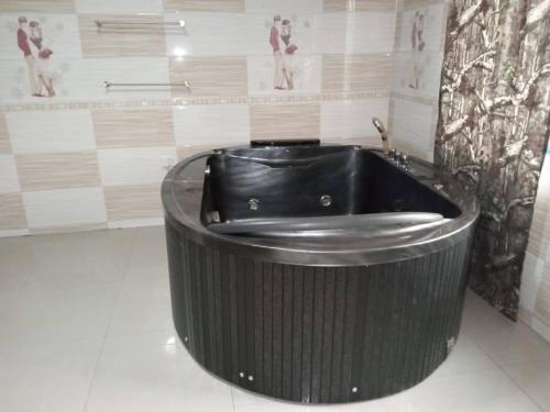 PhaGibs Inn Hotel - image 4