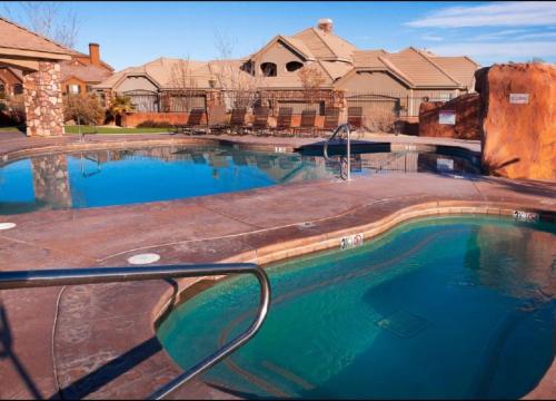 Above Par - image 12