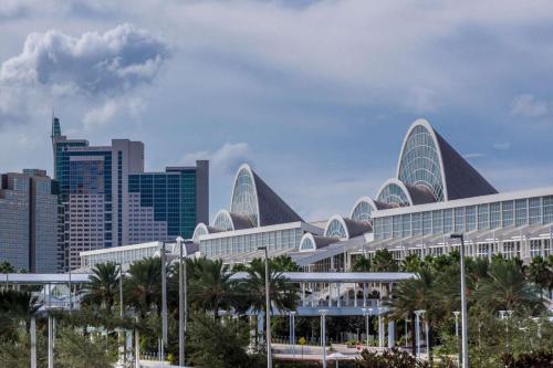 243 Regal Palms