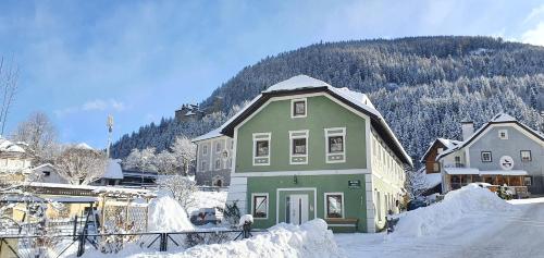 Ferienwohnungen Trinker, Pension in Ramingstein