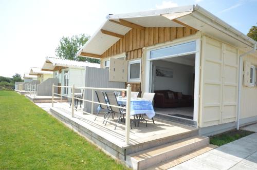 Premium Lake Lodges, Chichester