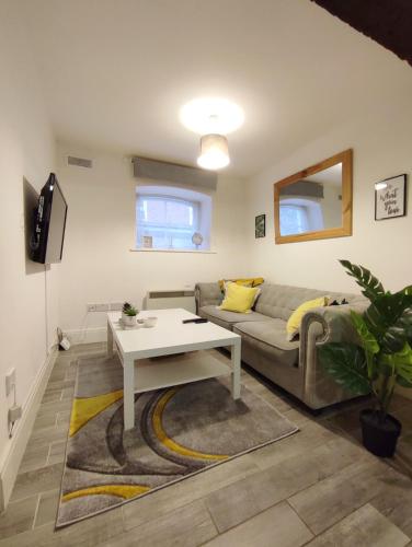 Picture of Cosy Riverside Apartment - Woodsmill Quay