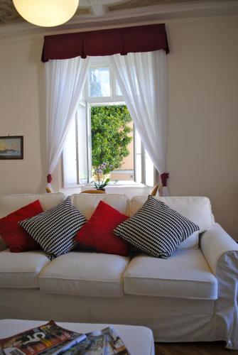 Suite Villa Lillia - image 7