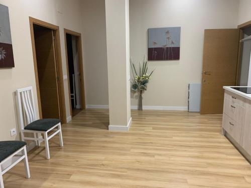 共用Lounge/電視區, Apartamentos La Unión (Apartamentos La Union) in 卡塞雷斯馬爾帕蒂達