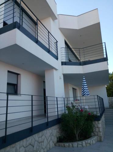  Villa Oleandri in Barbat na Rabu