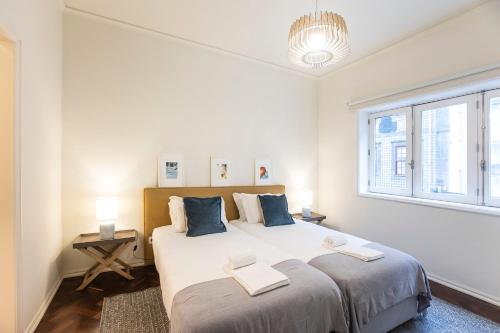 Tasteful 2BR Flat in Art District by LovelyStay, Porto