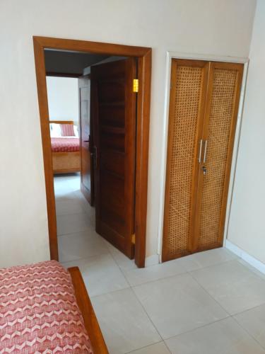 Cole Street Guesthouse – Freetown